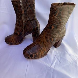 Dolce Vita Eden LEATHER Boothie